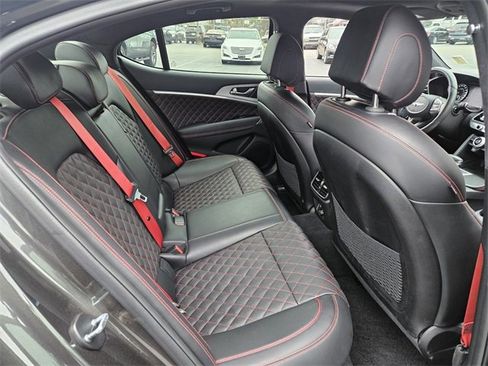 Used 2023 Genesis G70 3.3T w/ Sport Prestige Package image 19