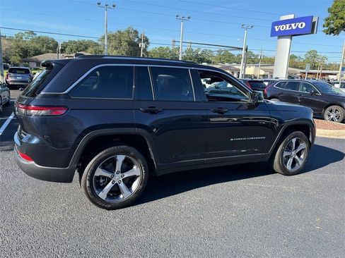 Used 2024 Jeep Grand Cherokee Limited 4xe w/ Luxury Tech Group II image 14