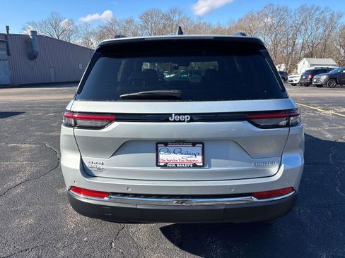 New 2025 Jeep Grand Cherokee Limited image 3