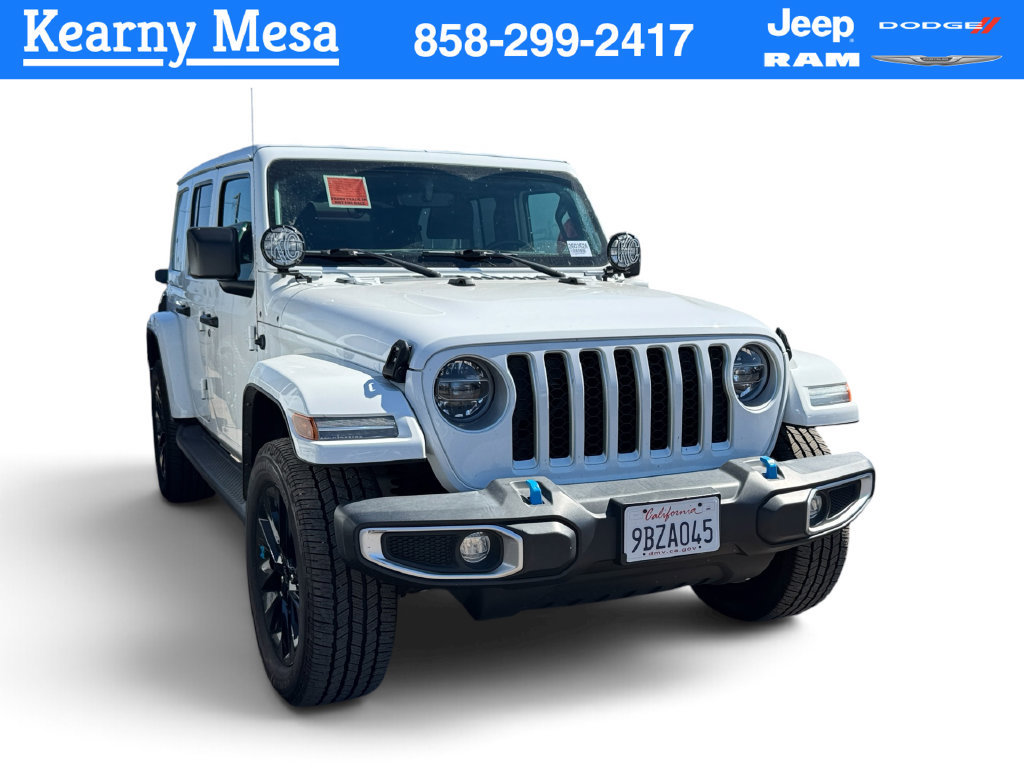 Used 2022 Jeep Wrangler Unlimited Sahara w/ Cold Weather Group AWD/4WD image 1