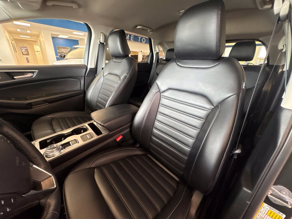 Used 2024 Ford Edge SEL w/ Convenience Package AWD/4WD image 21