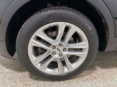 Used 2016 Ford Explorer Limited w/ Equipment Group 301A image 35