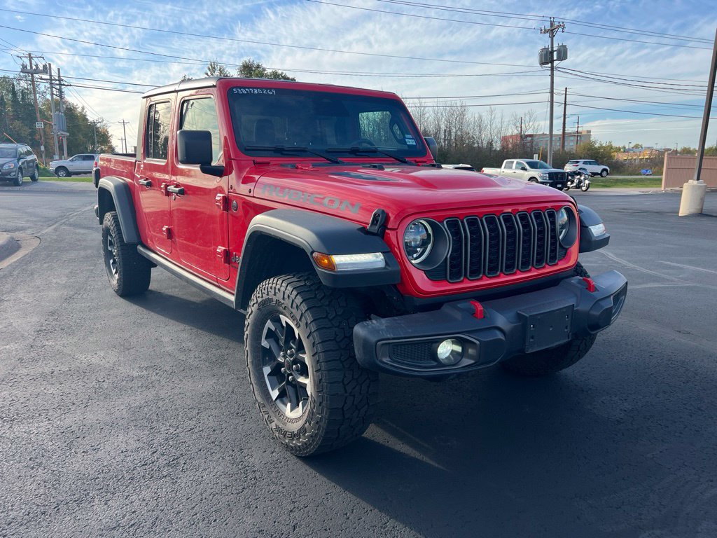 Used 2026 Jeep Gladiator Rubicon AWD/4WD image 3