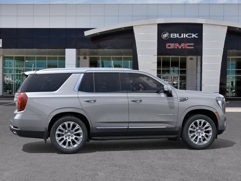New 2026 GMC Yukon Denali w/ Advanced Technology Package AWD/4WD image 5