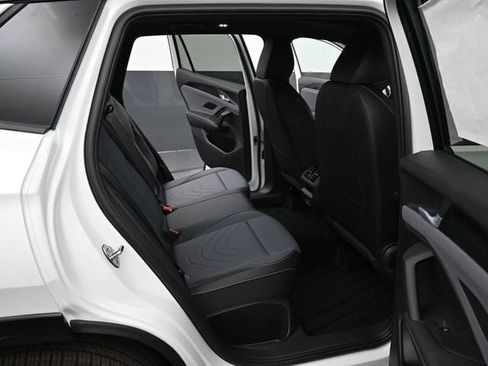 New 2026 Volkswagen Tiguan SE R-Line image 13