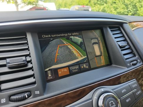 Used 2020 Nissan Armada SL w/ Premium Package RWD image 19