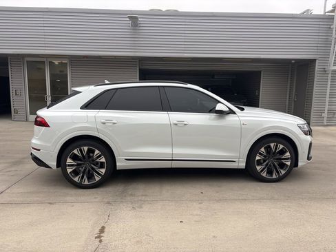 New 2026 Audi Q8 Premium Plus image 4
