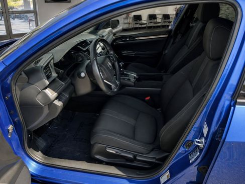 Used 2017 Honda Civic Sport image 13