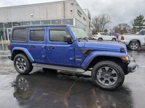 Used 2020 Jeep Wrangler Unlimited Sahara image 3