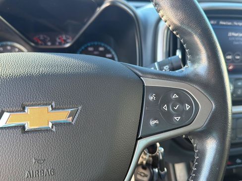 Used 2022 Chevrolet Colorado Z71 w/ Trail Boss Package AWD/4WD image 22