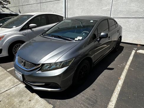 Used 2013 Honda Civic LX image 12