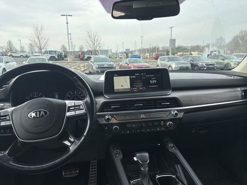 Used 2020 Kia Telluride EX image 11