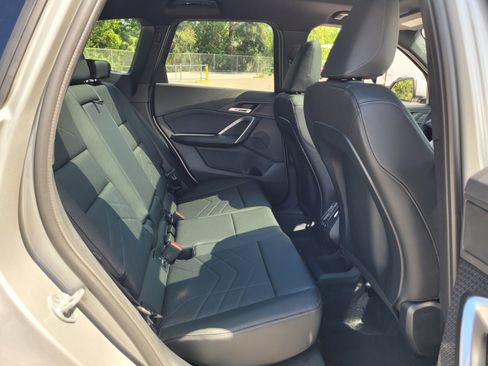 Used 2025 BMW X1 xDrive28i w/ Technology Package image 16