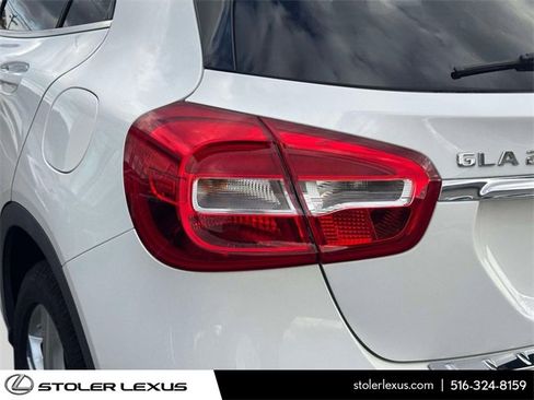 Used 2019 Mercedes-Benz GLA 250 4MATIC image 11