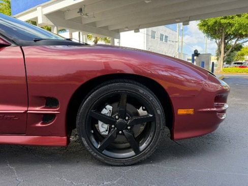 Used 2002 Pontiac Firebird Formula image 14