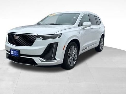 Used 2024 Cadillac XT6 Premium Luxury w/ Platinum Package image 3