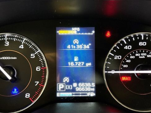 Used 2021 Subaru Crosstrek 2.5i Limited w/ Moonroof Package 2 image 14