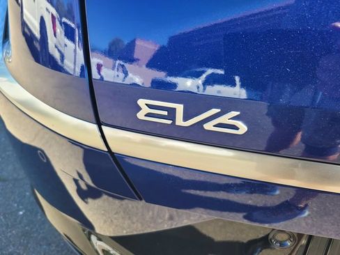 Used 2023 Kia EV6 Wind RWD image 7