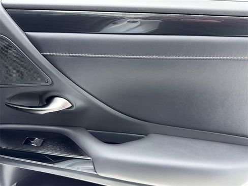 Used 2022 Lexus ES 350 image 50