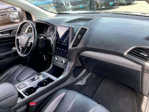 Used 2022 Ford Edge Titanium w/ Equipment Group 301A image 13