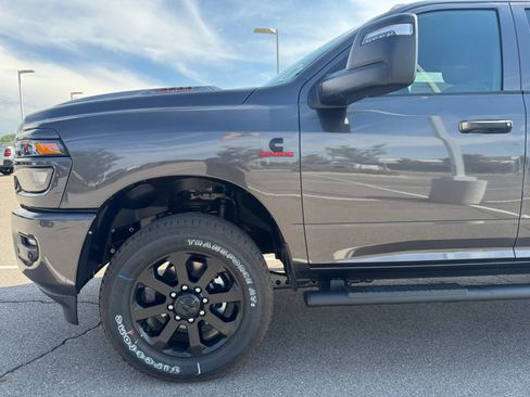 New 2027 RAM 2500 Tradesman AWD/4WD image 10