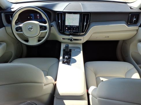 Certified 2024 Volvo XC60 B5 Plus AWD/4WD image 12