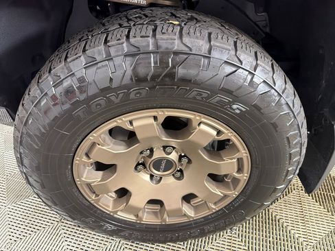 Used 2025 Toyota 4Runner Trailhunter AWD/4WD image 11