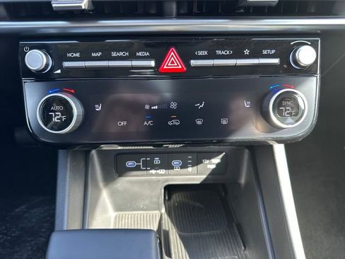 New 2026 Hyundai Tucson SEL image 16