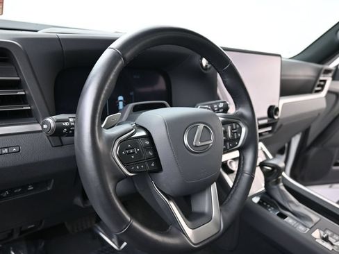 Used 2024 Lexus GX 550 AWD/4WD image 15