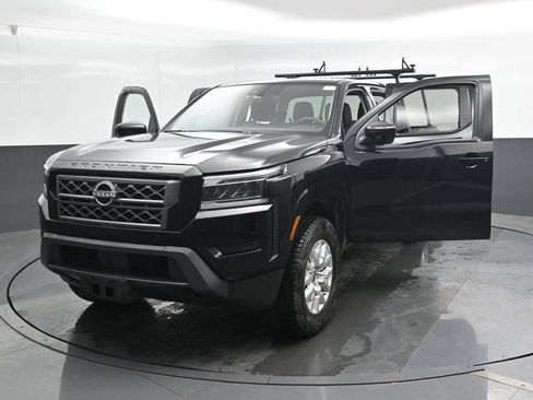 Used 2023 Nissan Frontier SV AWD/4WD image 45