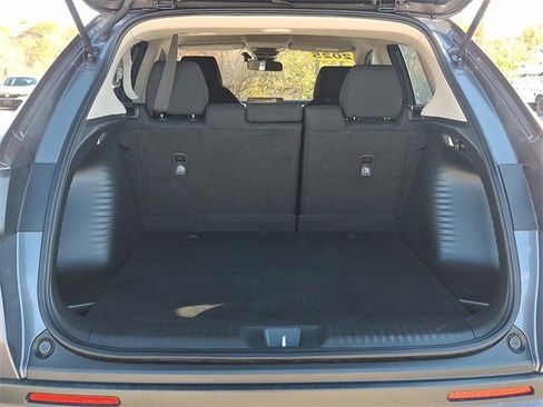 Used 2025 Honda HR-V LX image 28