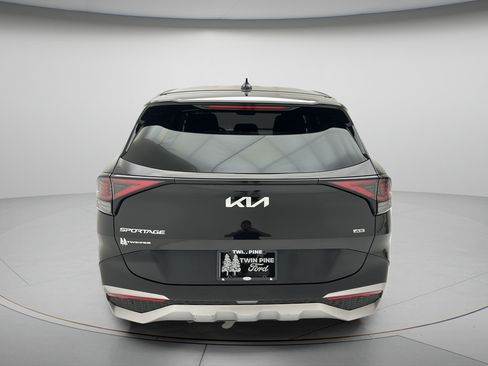Used 2023 Kia Sportage LX AWD/4WD image 7