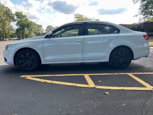 Used 2014 Volkswagen Jetta SE image 3