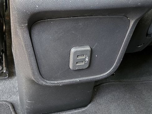 Used 2024 Chevrolet Equinox LT AWD/4WD image 17