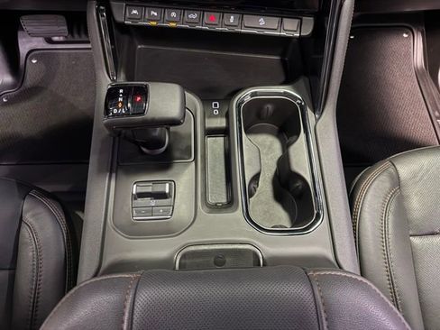 Certified 2025 GMC Sierra 1500 AT4 w/ AT4 Premium Package image 24