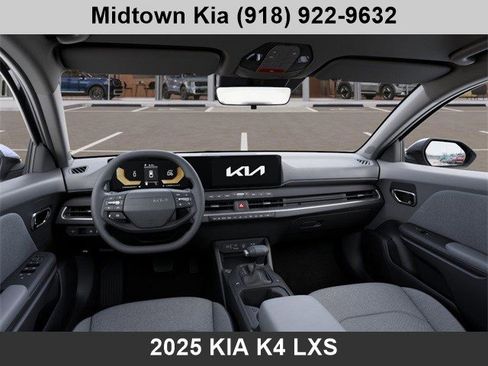 New 2025 Kia K4 LXS image 14