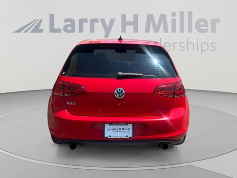 Used 2017 Volkswagen GTI S FWD image 5
