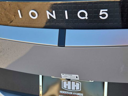 New 2026 Hyundai Ioniq 5 SEL image 13