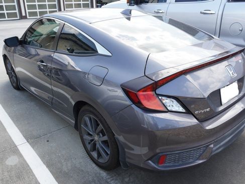 Used 2019 Honda Civic EX image 7