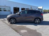 Used 2019 Honda HR-V Touring image 2