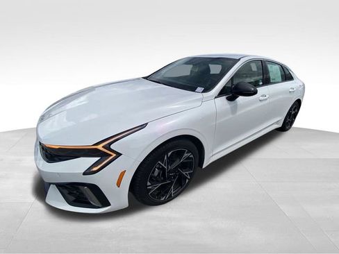 Certified 2025 Kia K5 GT-Line AWD/4WD image 2