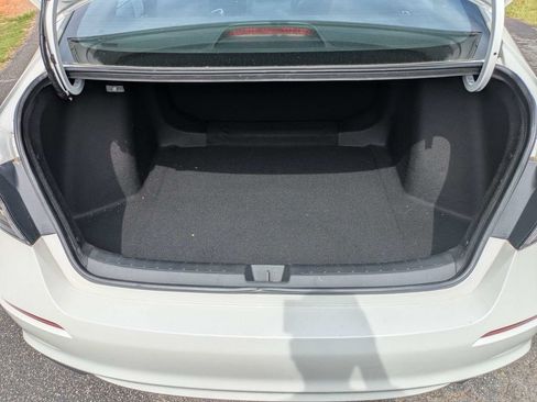 Used 2023 Honda Civic Sport image 13