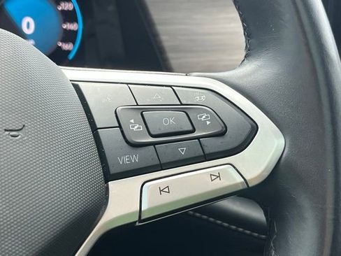 Used 2024 Volkswagen Atlas SEL Premium R-Line image 31