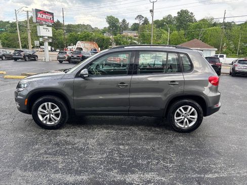 Used 2016 Volkswagen Tiguan S FWD image 5