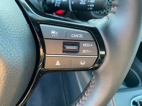 Certified 2026 Honda HR-V Sport image 24
