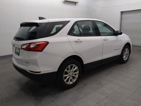 Used 2019 Chevrolet Equinox LS AWD/4WD image 10