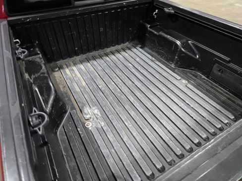 Used 2020 Toyota Tacoma SR AWD/4WD image 22