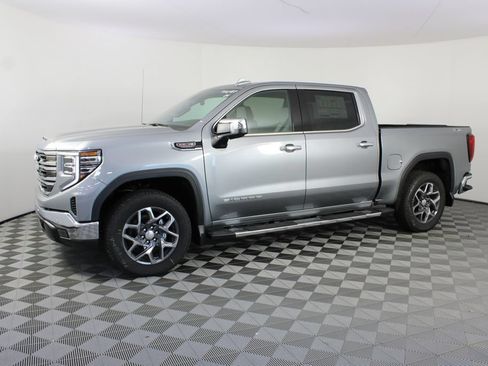 New 2026 GMC Sierra 1500 SLT w/ SLT Premium Plus Package AWD/4WD image 2