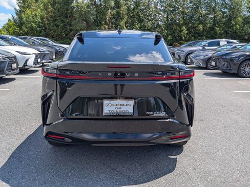 Certified 2023 Lexus RZ 450e Premium w/ Accessory Package (2T) AWD/4WD image 4
