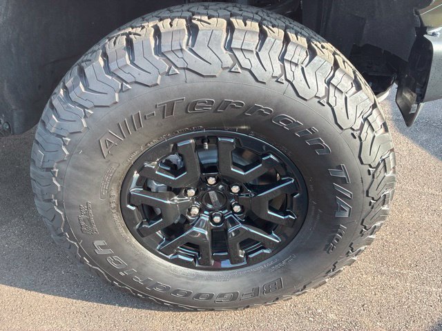 New 2026 Ford Bronco Raptor AWD/4WD image 13